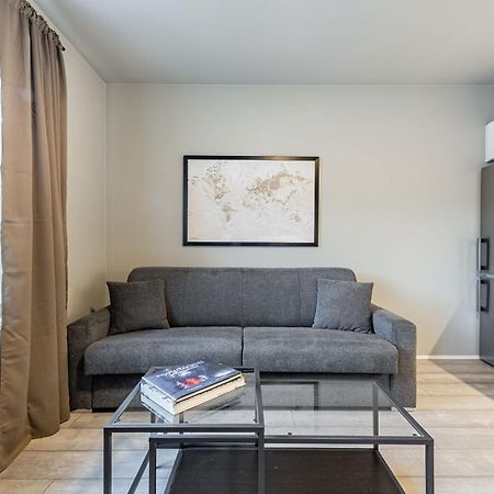 Astro Laugavegur Apartamento Reykjavík Exterior foto